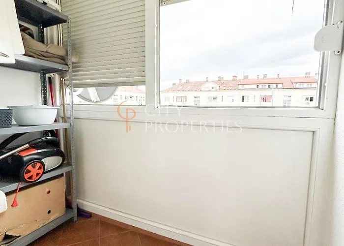 Charming And Lovely In Center *